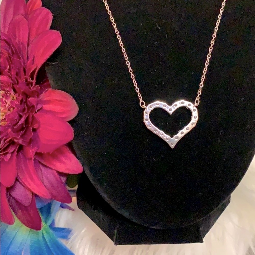 NEW! Diamond Open Heart Pendant - Picture 5 of 7